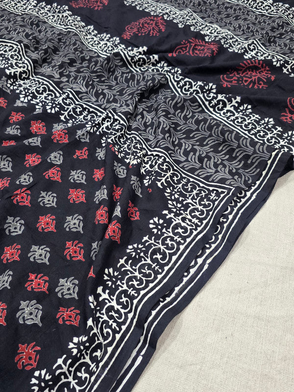 Handblock printed cotton mulmul saree