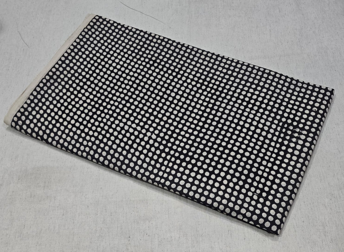 Black & White Small Polka Dot Printed Cotton Fabric(BAGRU)