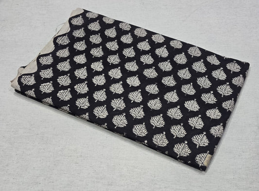 Black Floral Printed Cotton Fabric – White Leaf Motif (BAGRU)