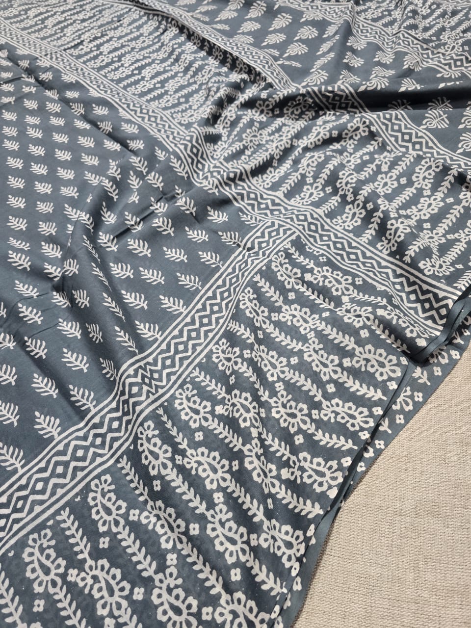 Hand Block Printed Cotton Mulmul Saree - 15